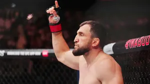 Король кунг-фу оформит зрелищный нокаут, безумные братья из Бразилии прикончат американцев. Экспресс на UFC Вегас