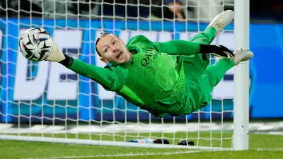 Матвей Сафонов