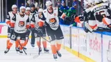 «Амур» одержал первую победу в сезоне, «Барыс» потерпел первое поражение
