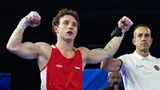 20-летний российский боксер Рогозин стал чемпионом Европы, в финале победив англичанина Бертона