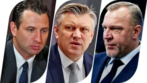 Болельщики «Сибири» требовали назначить Ротенберга. Вместо него Епанчинцева сменил Буцаев 