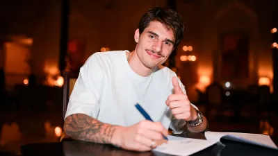 Илья Вахания