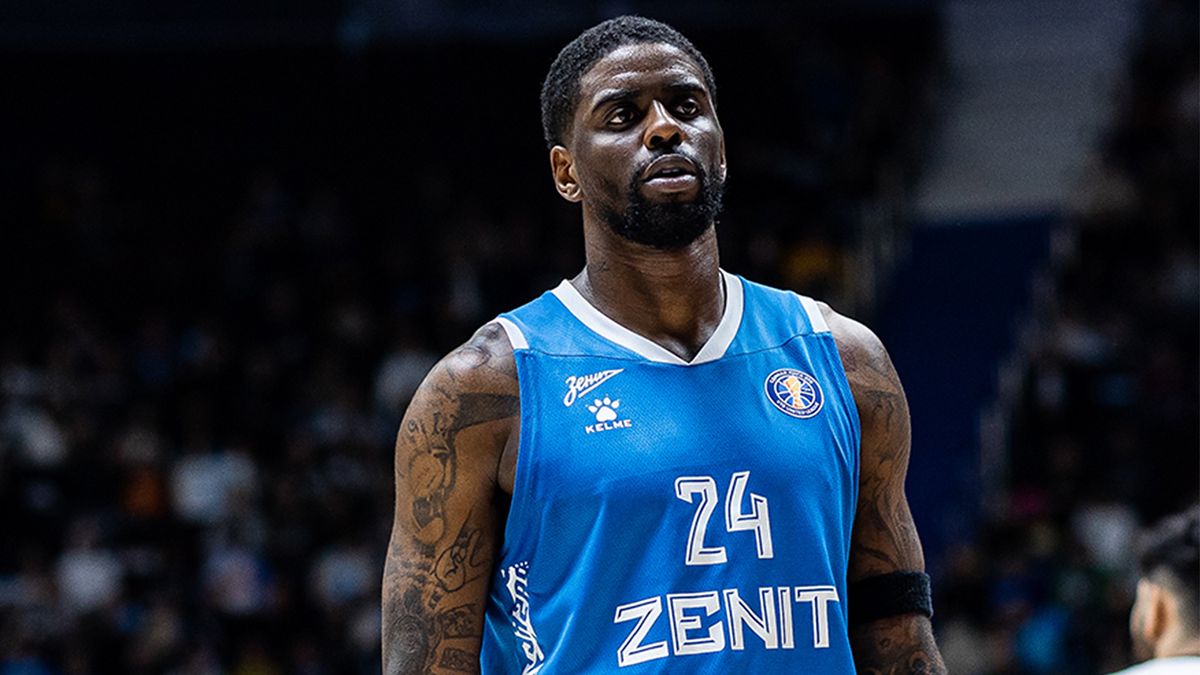 «Зенит» обыграл МБА, продлив победную серию до 10 матчей