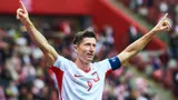 38-летний Левандовски оформил седьмой хет-трик за сборную Польши