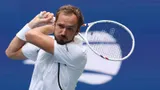 Медведев стартовал на US Open с уверенной победы над Гастоном