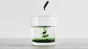 Эта добавка помогает худеть и бороться с анемией: как и кому нужно принимать хлорофилл