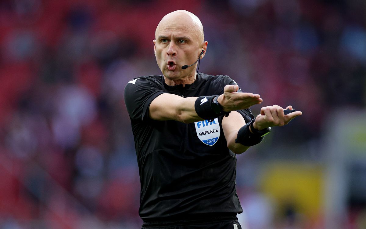 Карасев обслужит дерби: у ЦСКА при нем больше побед, у «Спартака» меньше поражений. В очных матчах полный паритет