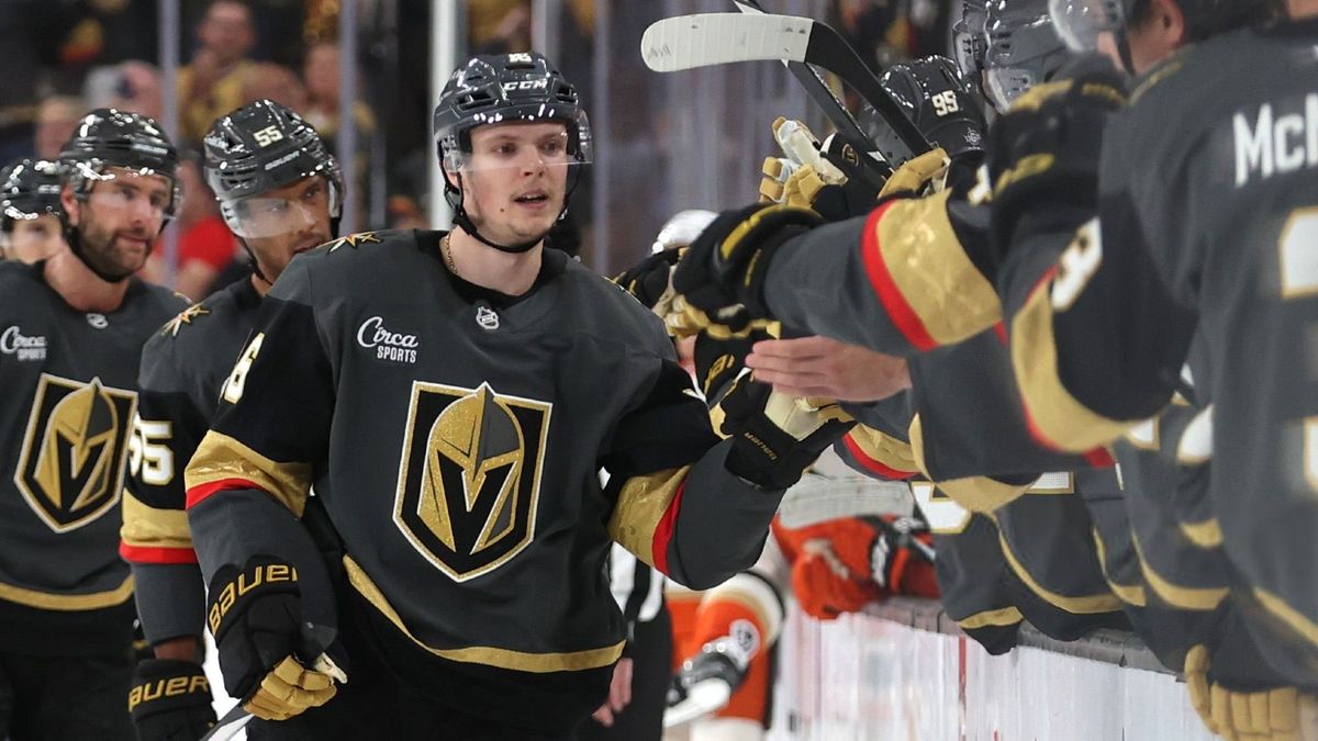 Хет-трик Дорофеева и гол Барбашева не спасли «Вегас» от поражения «Лос-Анджелесу», за который забил Кузьменко