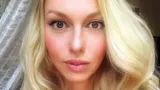 «Он меня вылизывал по пояс». Украинская певица откровенно рассказала о первом интимном опыте