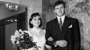 Красавица с Первого канала украла сердце хоккеиста, уехала за ним в США и ужасно пожалела. История любви Буцаевых 