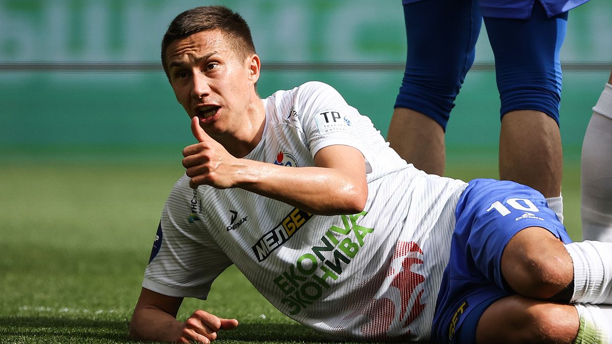 Капитан «Факела» Альшин получил в подарок 15 кг сыра за игру против махачкалинского «Динамо»