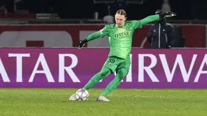 Французы снова в восторге от русского героя! «Сегодня Сафонов великолепен»