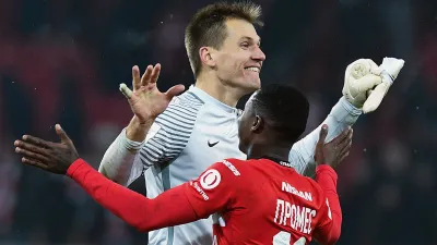 Артем Ребров