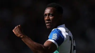 Дэнни Уэлбек