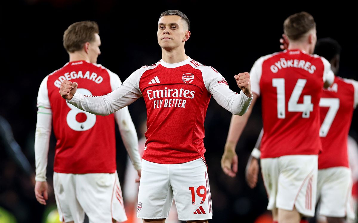 «Арсенал» разгромил «Астон Виллу», прервав 11-матчевую победную серию команды Эмери