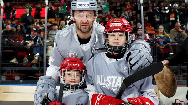 Радулов воспитал детей-бомбардиров, молодежь укатала иностранцев! Как начался Матч звезд КХЛ — 2026