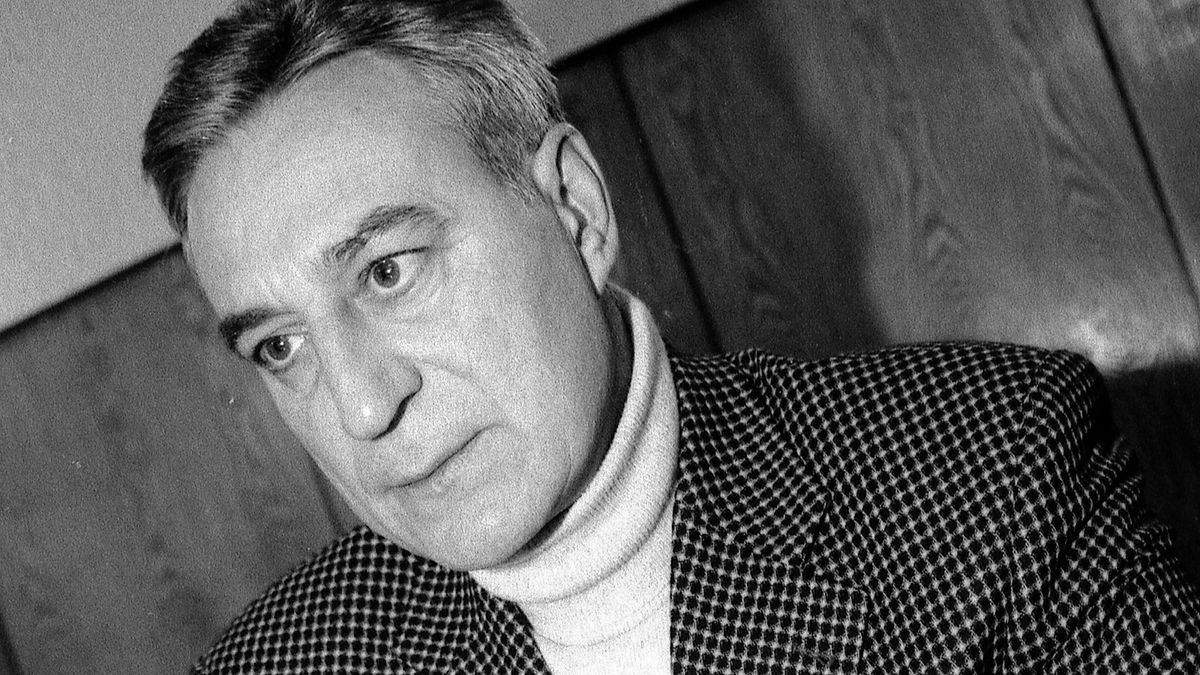 Жил в бедности, рано потерял отца, пробился на самый верх, стал жертвой преступников. История Алексеева