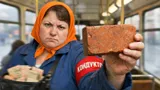 Зачем в СССР кондукторы трамваев носили на работу кирпич: удивительно, но он помогал спасаться от холода