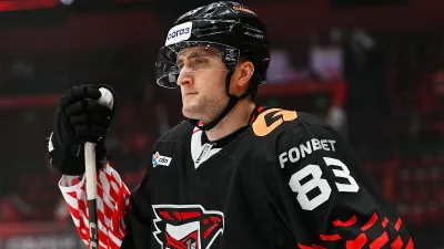 Александр Волков (хоккеист)