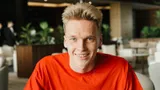 Футболист «Родины» Ушатов: «Не хотел «Мерседес». Думал, может «Порше». Но жене нравится белый салон»
