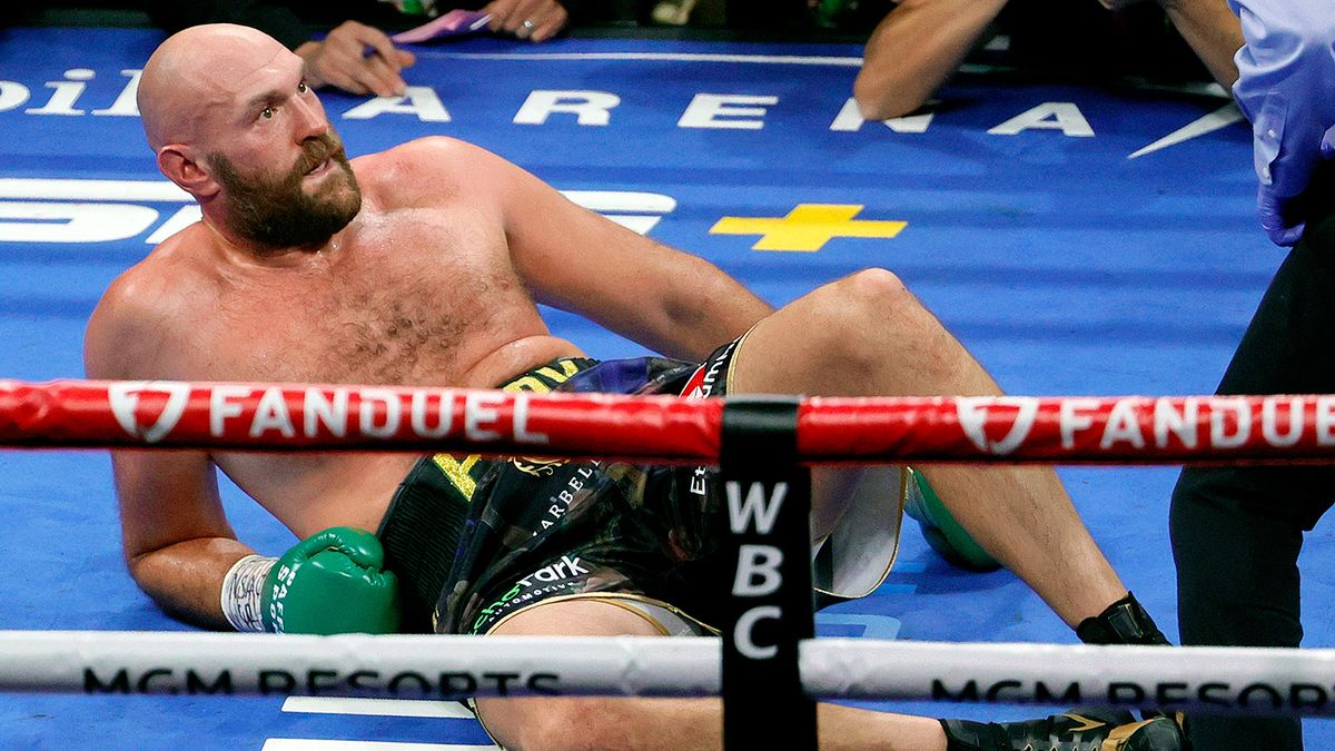 Отец Фьюри: «Мои отношения с Тайсоном полностью уничтожены. Он слабеет»