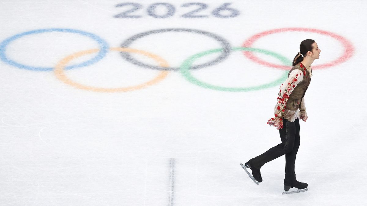 Мама Гуменника: «Петя не соблюдает ритуалов перед выступлениями. Он верующий человек»