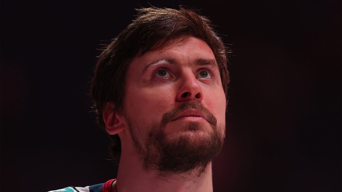 Гол Дергачева в овертайме принес «Нефтехимику» победу над «Металлургом»