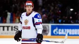 Куликов провел силовой прием против Бедарда и получил удар клюшкой от его одноклубника