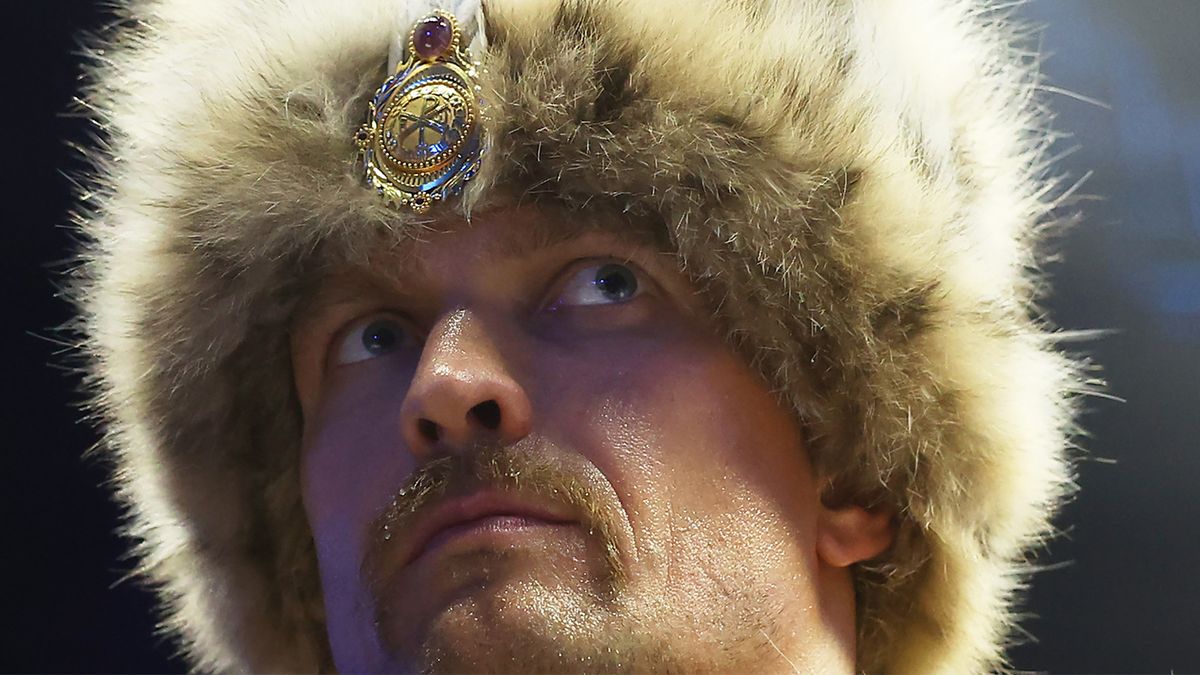 Бивол — о желании Усика стать президентом Украины: «Если хочет принести мир и добро своему народу»