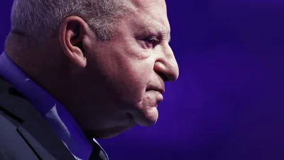 Александр Лакерник