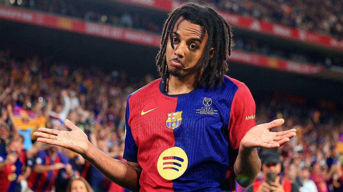 «Иногда такое случается». Кунде — о своем дубле за 3 минуты, который принес «Барсе» победу над «Айнтрахтом»