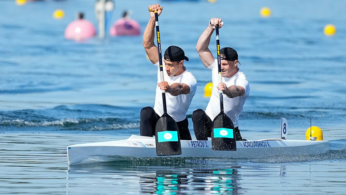 У России  внезапная надежда на медаль Олимпиады-24. Наши парни с рекордом, а организаторы демонстрировали флаг РФ