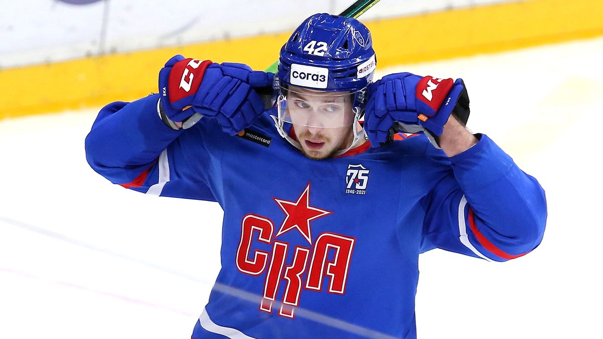 Экс-форвард СКА Воробьев стал игроком «Торпедо»