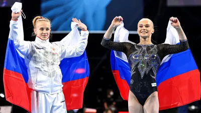 Ангелина Мельникова, Виктория Листунова, Сборная России по спортивной гимнастике