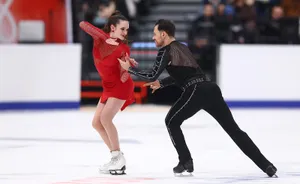 Российских танцоров снова отправляют в космос и закрывают глаза на очевидные ошибки