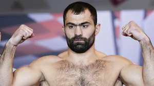«ММА — это уличная драка». Олимпийский чемпион повторно вызвал Емельяненко на бой по правилам бокса