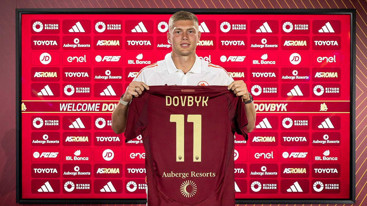 Гол украинца Довбика помог «Роме» победить «Верону» и подняться на 2-е место в Серии А