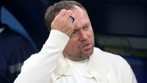 Творил историю в России, отказал ЦСКА, а теперь позорится в Европе. Что происходит с экс-тренером «Динамо» Личкой