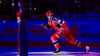 Денис Зернов